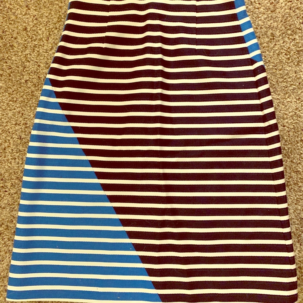 J Crew Sz 0 navy, blue, and white striped skirt